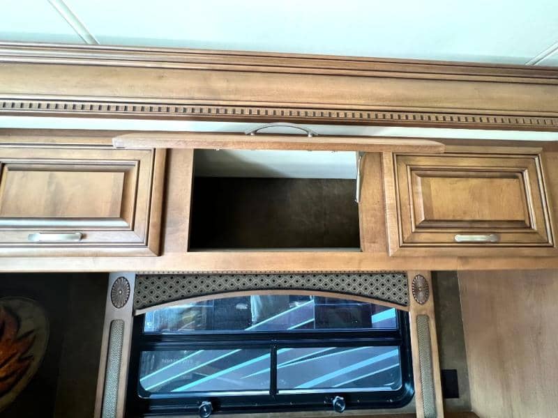 2013 Entegra Coach 2013 Entegra Coach Cornerstone - thumbnail 27