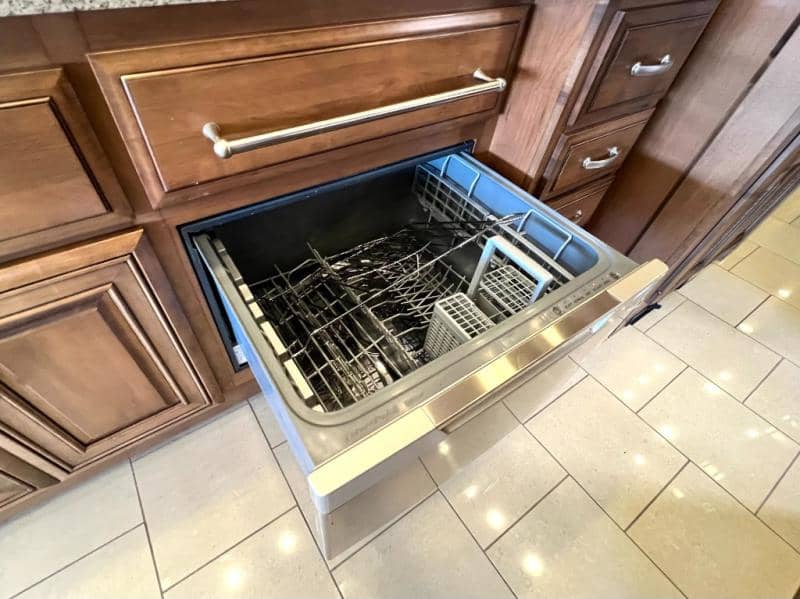 2013 Entegra Coach 2013 Entegra Coach Cornerstone - thumbnail 39