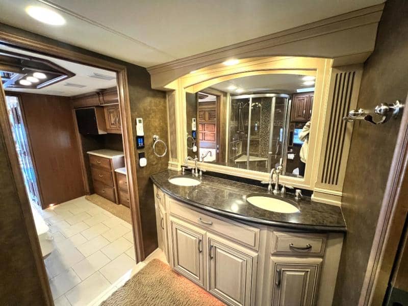 2013 Entegra Coach 2013 Entegra Coach Cornerstone - thumbnail 54