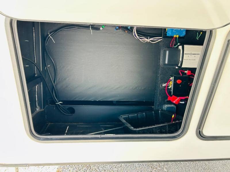 2023 Keystone RV 2023 Keystone RV Montana High Country - thumbnail 11