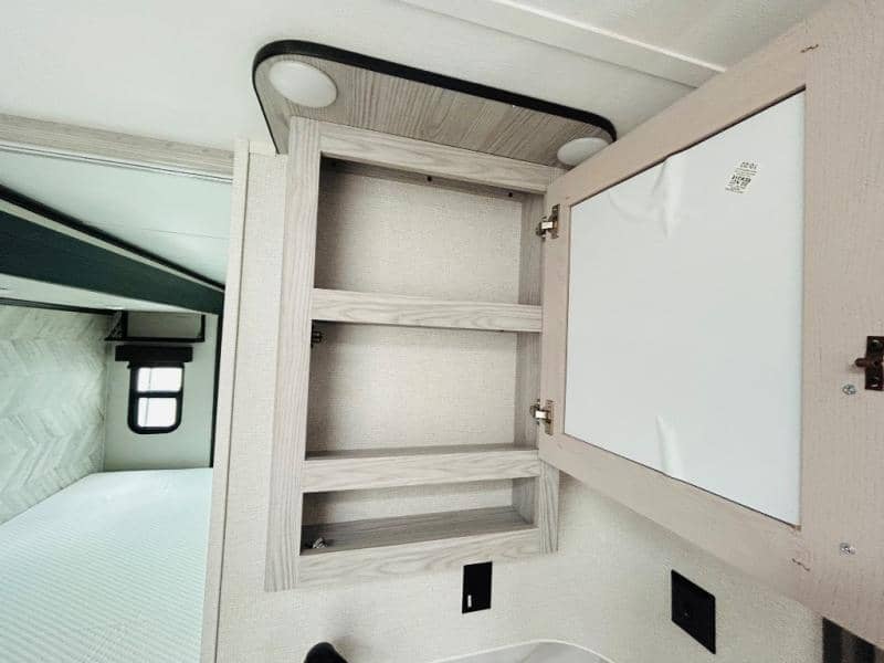 2023 Keystone RV 2023 Keystone RV Montana High Country - thumbnail 26