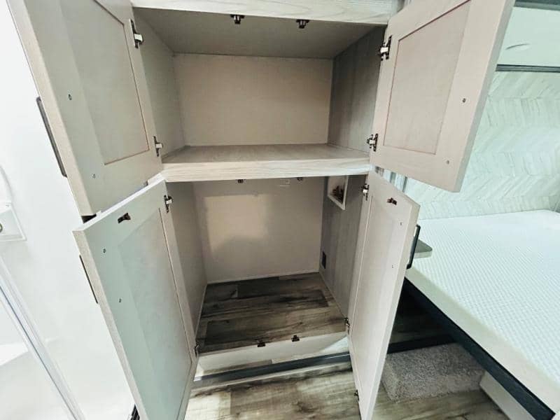 2023 Keystone RV 2023 Keystone RV Montana High Country - thumbnail 28