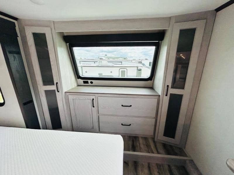 2023 Keystone RV 2023 Keystone RV Montana High Country - thumbnail 38