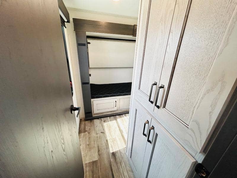 2023 Keystone RV 2023 Keystone RV Montana High Country - thumbnail 56