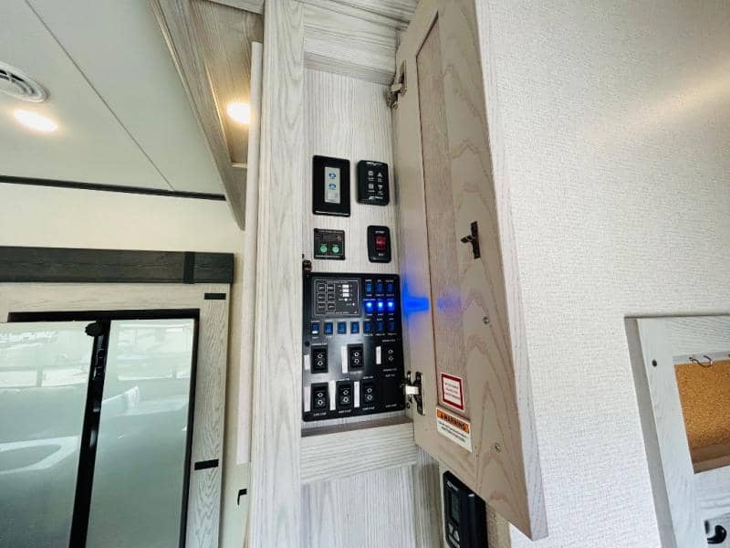 2023 Keystone RV 2023 Keystone RV Montana High Country - thumbnail 67