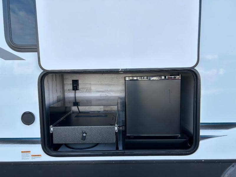 2022 Forest River 2022 Forest River Surveyor Legend - thumbnail 11