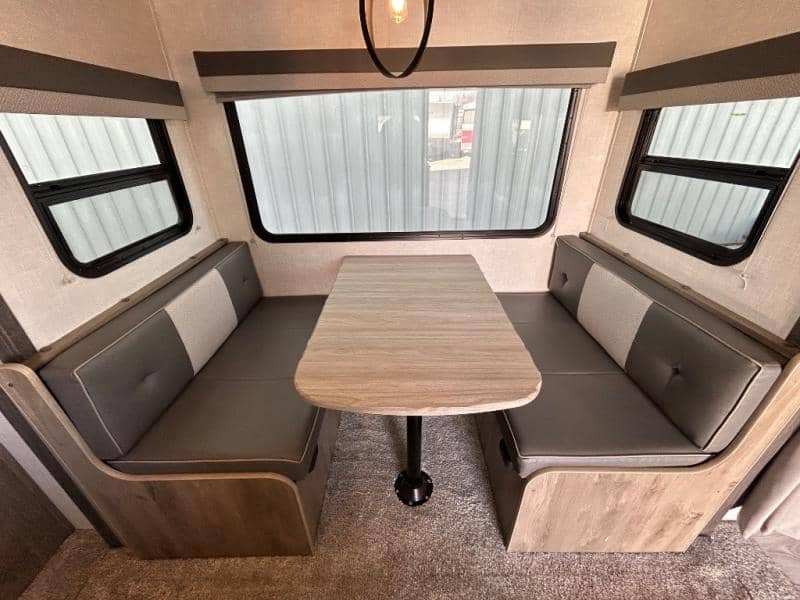 2022 Forest River 2022 Forest River Surveyor Legend - thumbnail 27