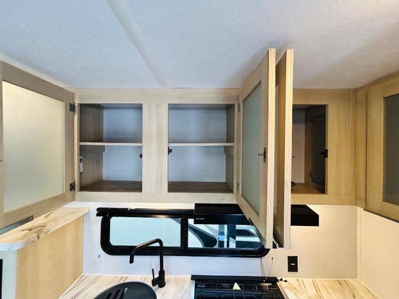 2023 Forest River 2023 Forest River Wildwood FSX - thumbnail 27