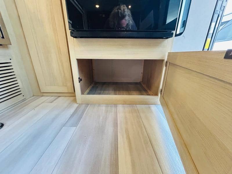 2023 Forest River 2023 Forest River Wildwood FSX - thumbnail 39