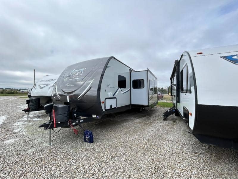 2019 Coachmen 2019 Coachmen Apex Ultra-Lite - thumbnail 3