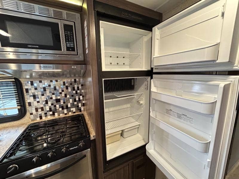 2019 Coachmen 2019 Coachmen Apex Ultra-Lite - thumbnail 16