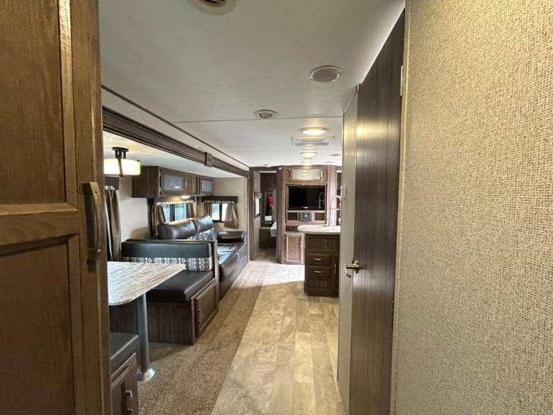 2019 Coachmen 2019 Coachmen Apex Ultra-Lite - thumbnail 19