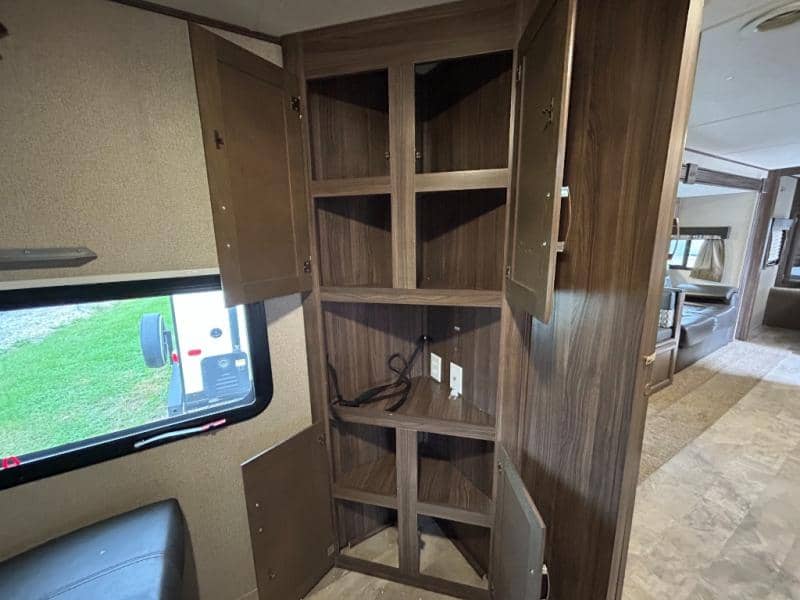 2019 Coachmen 2019 Coachmen Apex Ultra-Lite - thumbnail 22