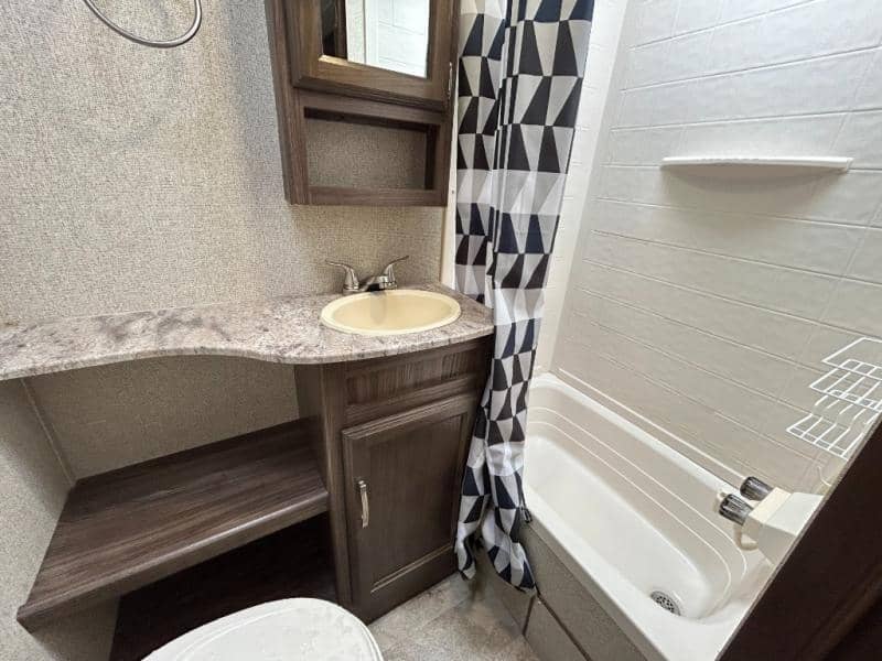 2019 Coachmen 2019 Coachmen Apex Ultra-Lite - thumbnail 24