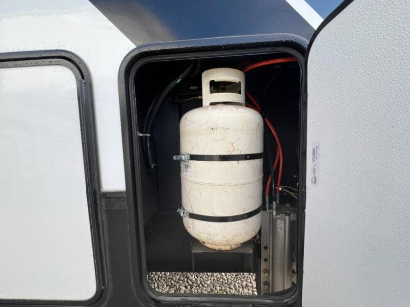 2023 Dutchmen 2023 Dutchmen Voltage - thumbnail 13