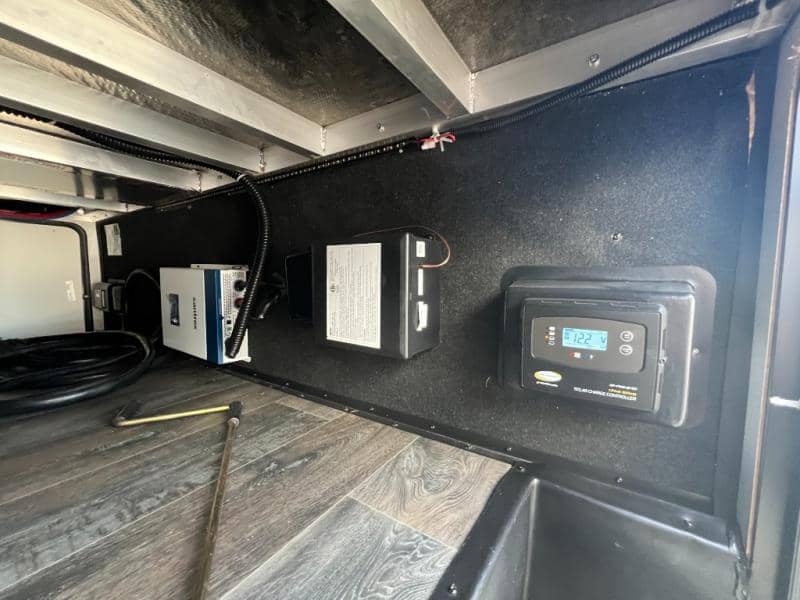 2023 Dutchmen 2023 Dutchmen Voltage - thumbnail 15