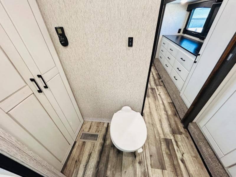 2023 CrossRoads 2023 CrossRoads Redwood - thumbnail 72