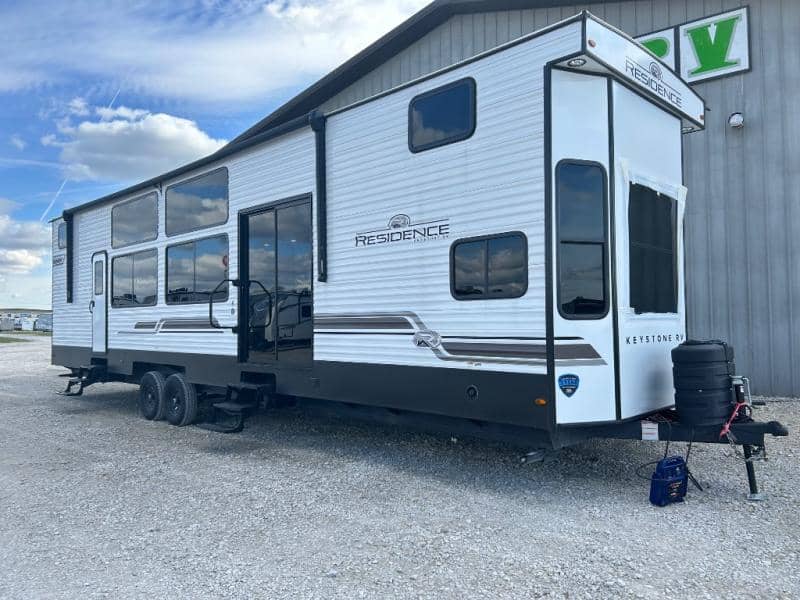 2025 Keystone RV 2025 Keystone RV Residence - thumbnail 4