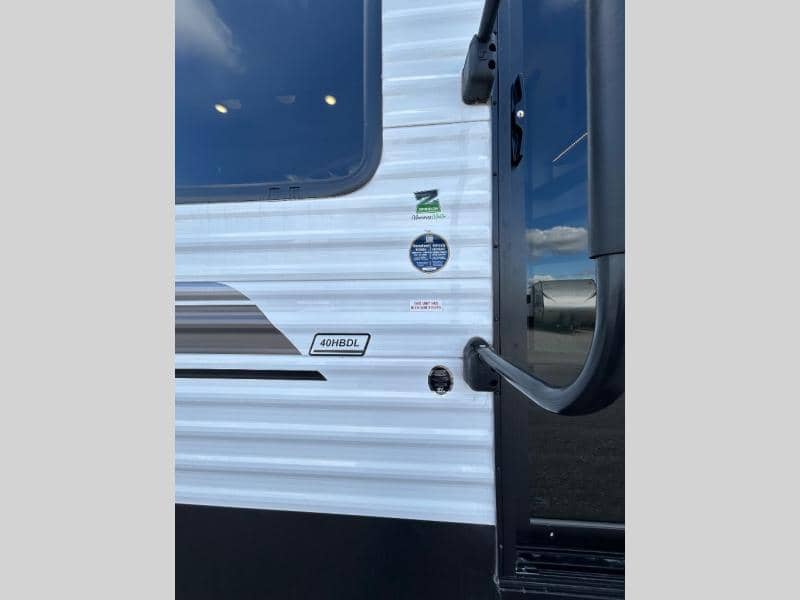 2025 Keystone RV 2025 Keystone RV Residence - thumbnail 8