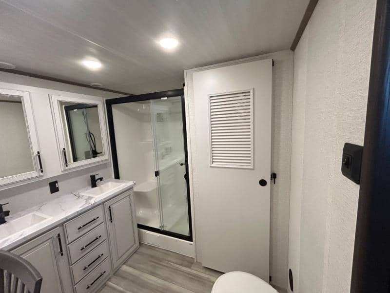 2025 Keystone RV 2025 Keystone RV Residence - thumbnail 54