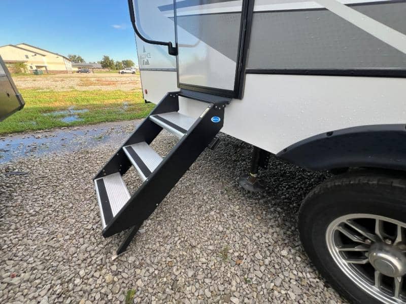 2024 Alliance RV 2024 Alliance RV Avenue - thumbnail 8