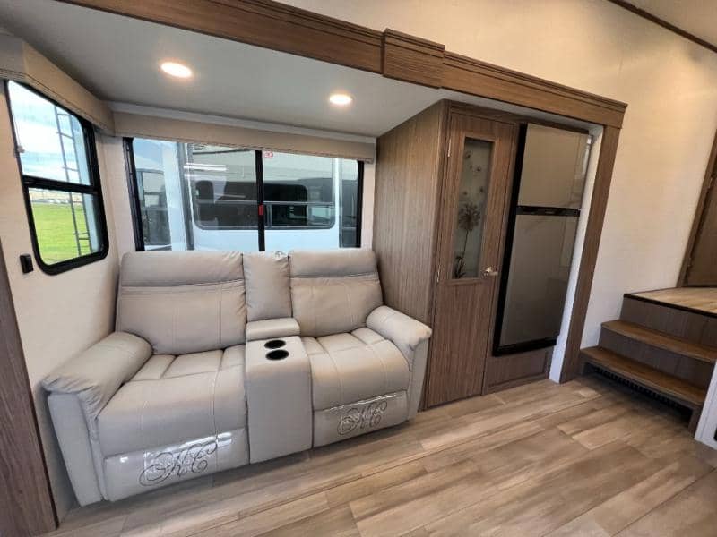 2024 Alliance RV 2024 Alliance RV Avenue - thumbnail 19