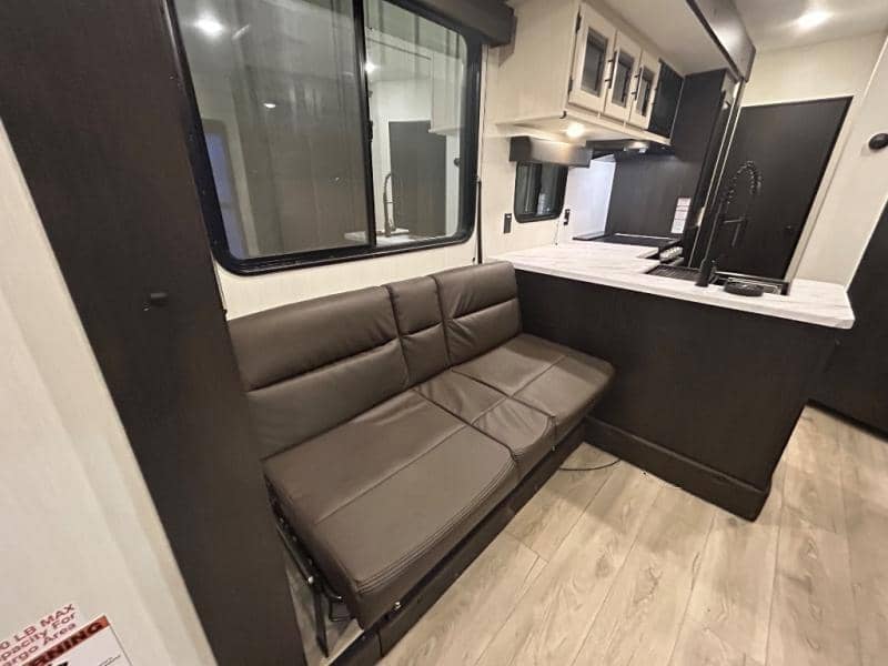 2025 Forest River 2025 Forest River Vengeance Rogue SUT - thumbnail 28