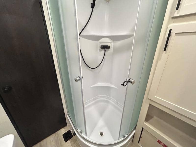 2025 Forest River 2025 Forest River Vengeance Rogue SUT - thumbnail 36