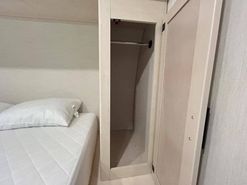 2025 Forest River 2025 Forest River Vengeance Rogue SUT - thumbnail 47