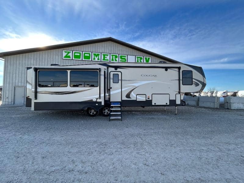 2019 Keystone RV 2019 Keystone RV Cougar - thumbnail 2