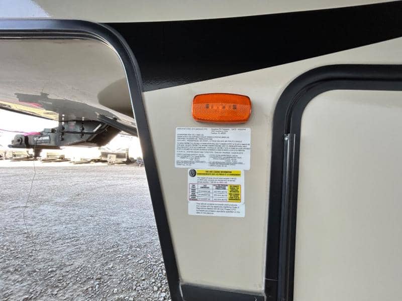 2019 Keystone RV 2019 Keystone RV Cougar - thumbnail 10