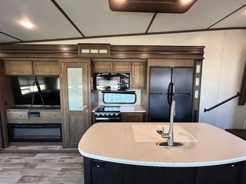 2019 Keystone RV 2019 Keystone RV Cougar - thumbnail 15