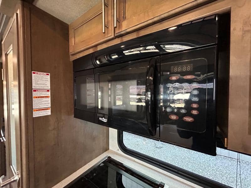2019 Keystone RV 2019 Keystone RV Cougar - thumbnail 16