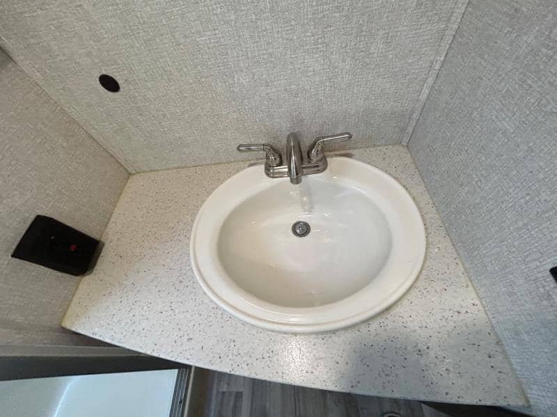 2019 Keystone RV 2019 Keystone RV Cougar - thumbnail 37