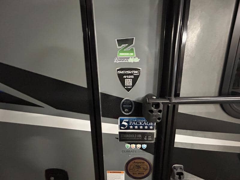 2019 Jayco 2019 Jayco Seismic - thumbnail 12