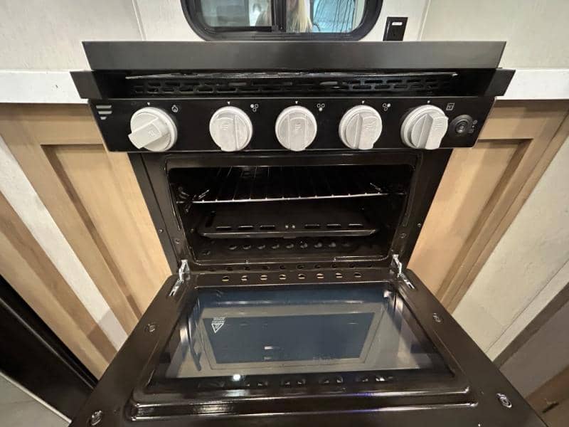 2024 Forest River 2024 Forest River Vengeance Rogue Armored - thumbnail 23