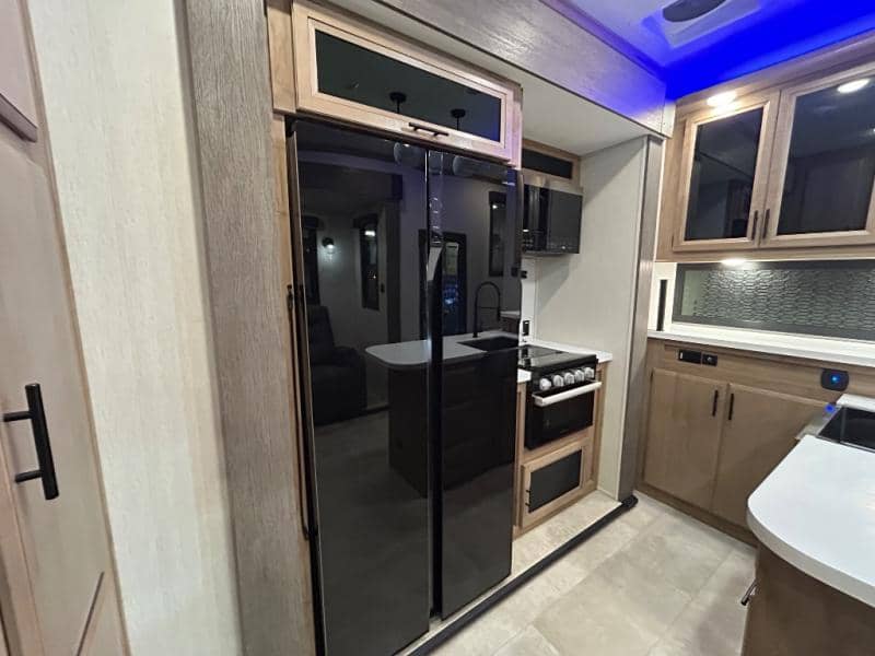 2024 Forest River 2024 Forest River Vengeance Rogue Armored - thumbnail 28