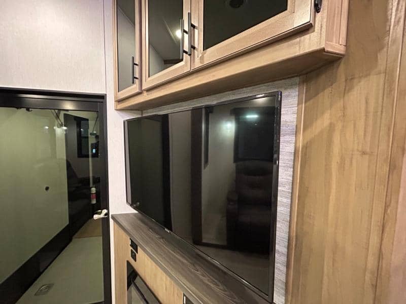 2024 Forest River 2024 Forest River Vengeance Rogue Armored - thumbnail 34