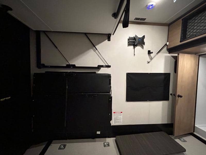 2024 Forest River 2024 Forest River Vengeance Rogue Armored - thumbnail 40