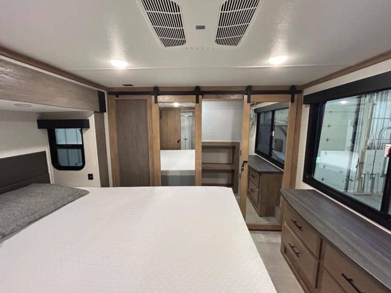 2024 Forest River 2024 Forest River Vengeance Rogue Armored - thumbnail 61