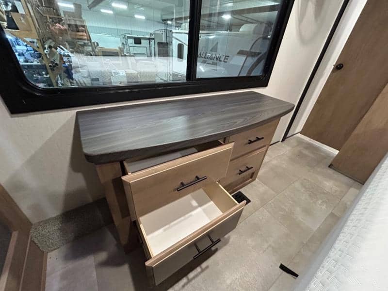 2024 Forest River 2024 Forest River Vengeance Rogue Armored - thumbnail 64