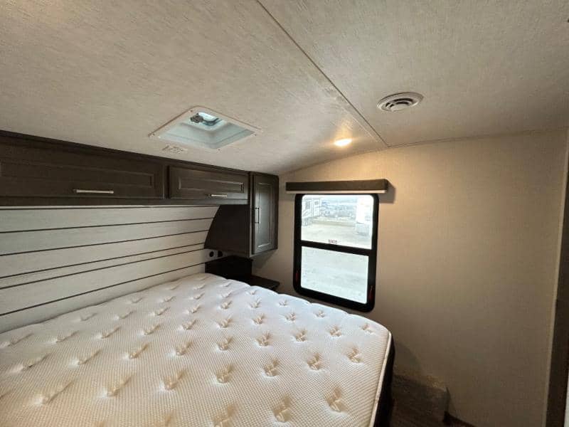 2024 Keystone RV 2024 Keystone RV Cougar - thumbnail 19