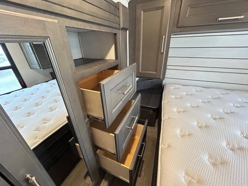 2024 Keystone RV 2024 Keystone RV Cougar - thumbnail 21