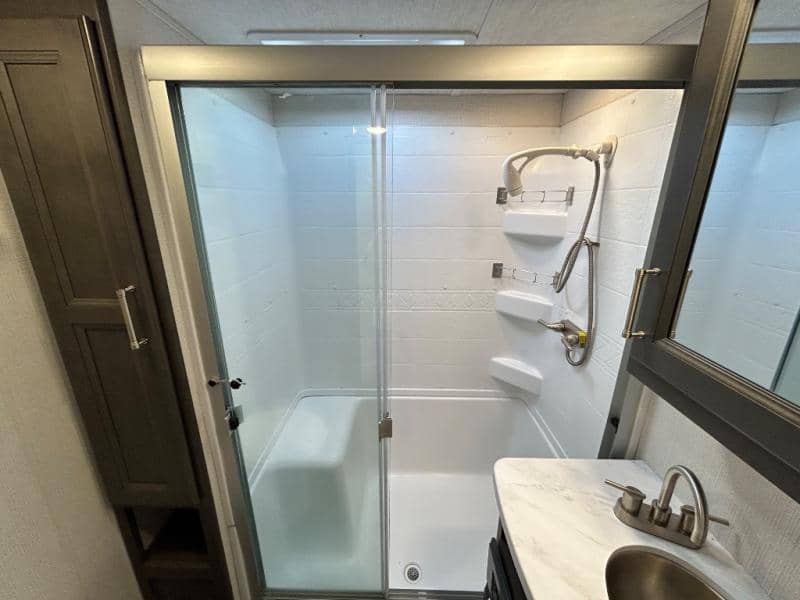 2024 Keystone RV 2024 Keystone RV Cougar - thumbnail 26