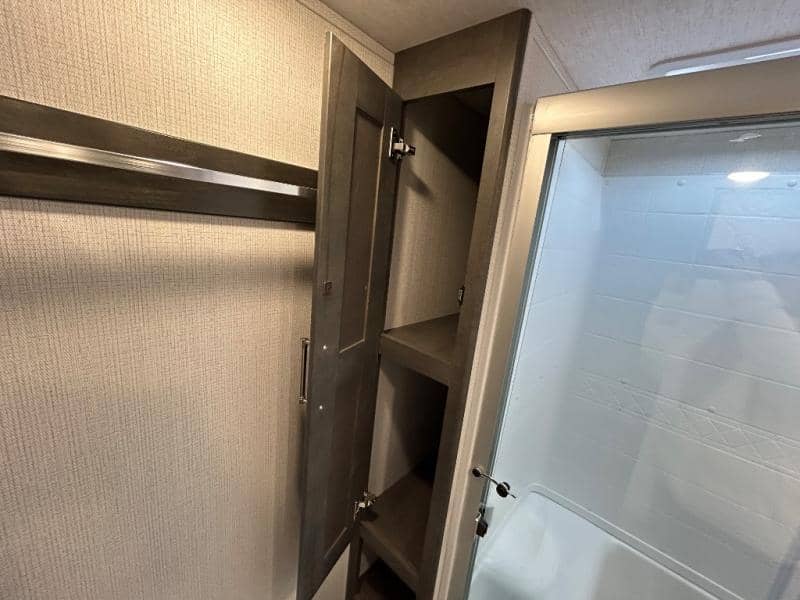 2024 Keystone RV 2024 Keystone RV Cougar - thumbnail 27