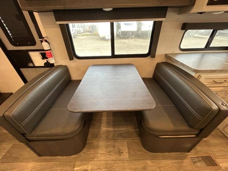 2024 Keystone RV 2024 Keystone RV Cougar - thumbnail 37