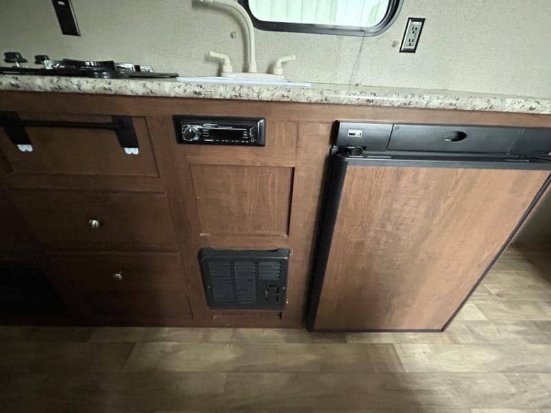 2018 Keystone RV 2018 Keystone RV KZ RV Hideout - thumbnail 16