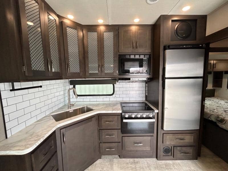 2022 Grand Design 2022 Grand Design Momentum G-Class - thumbnail 14