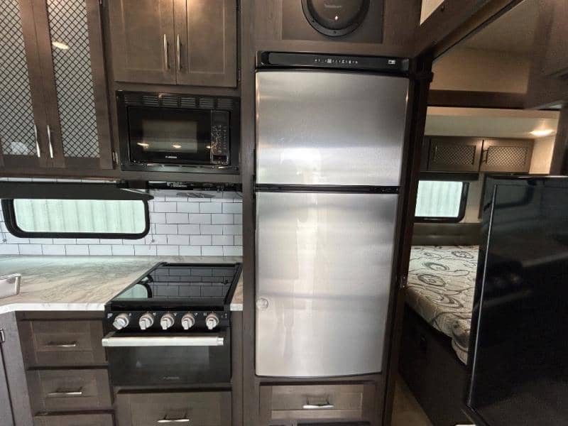 2022 Grand Design 2022 Grand Design Momentum G-Class - thumbnail 22