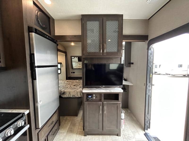 2022 Grand Design 2022 Grand Design Momentum G-Class - thumbnail 26